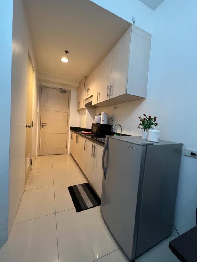 Sea Residences Moa - Paul Manila Exterior photo