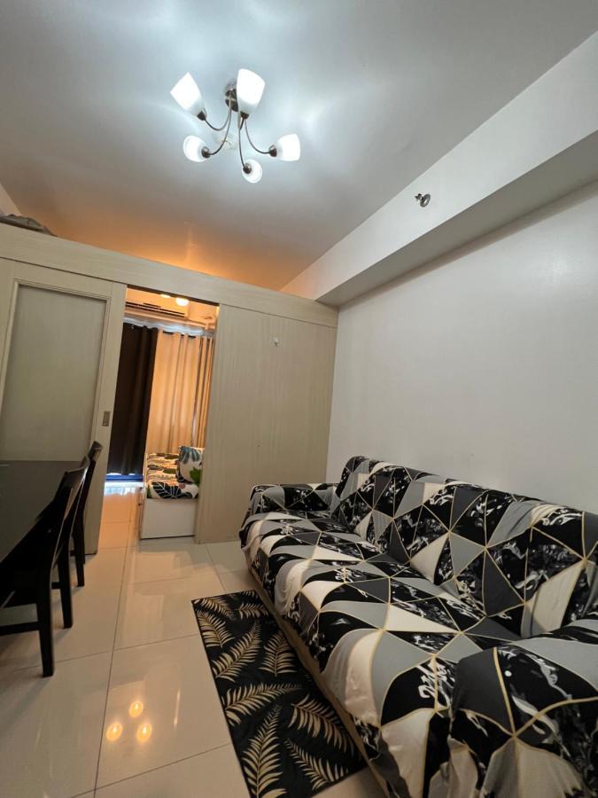 Sea Residences Moa - Paul Manila Exterior photo